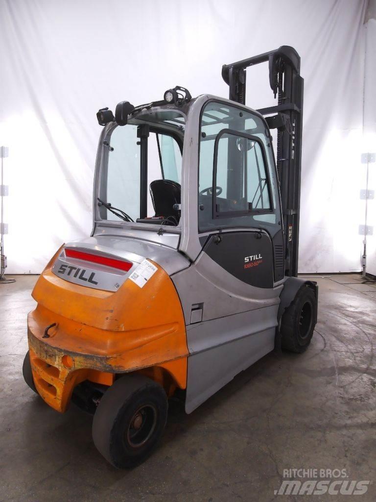 Still RX60-50/600 バッテリーフォークリフト