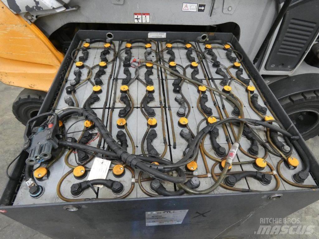 Still RX60-50/600 バッテリーフォークリフト