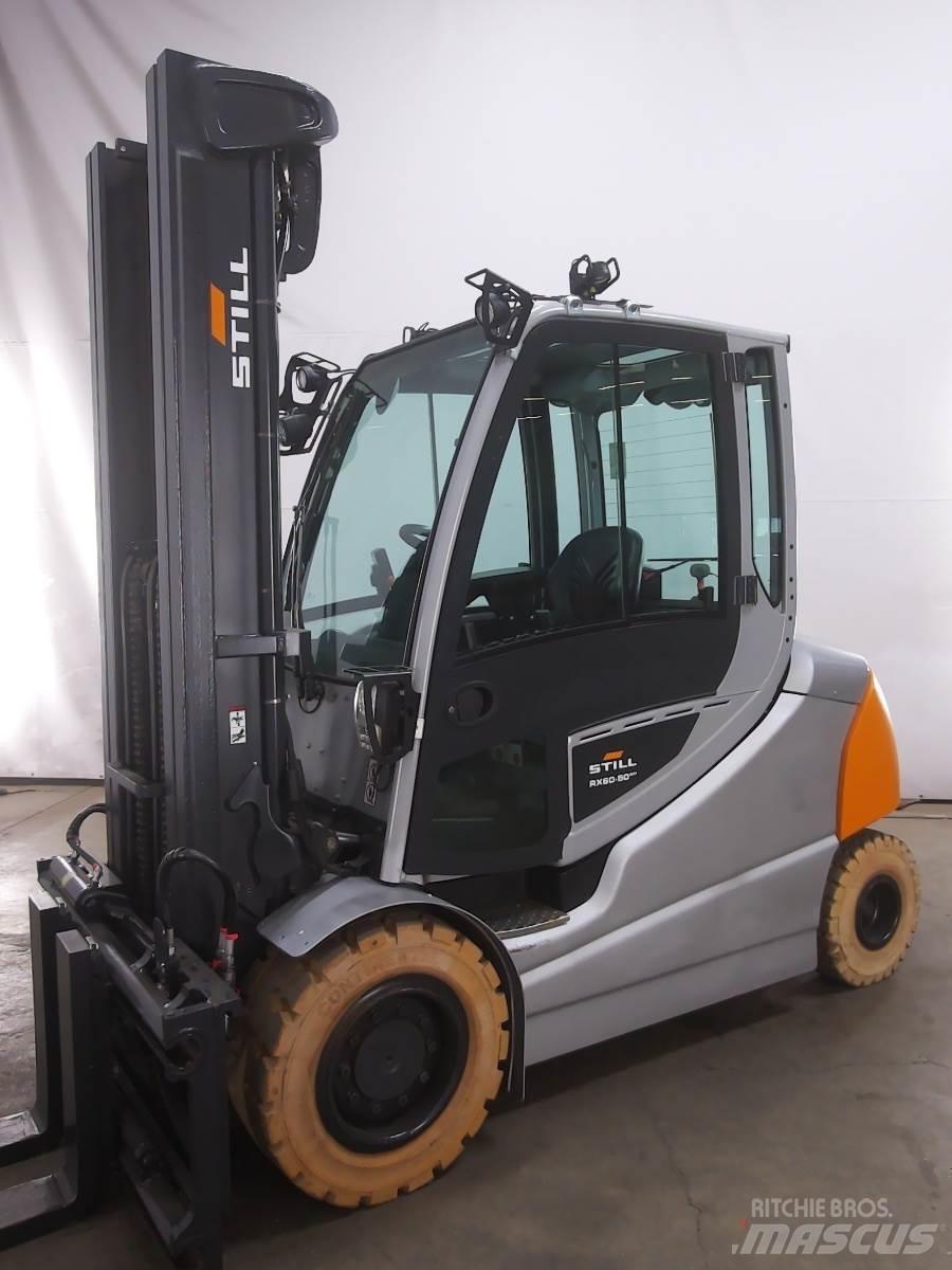 Still RX60-50/600 バッテリーフォークリフト