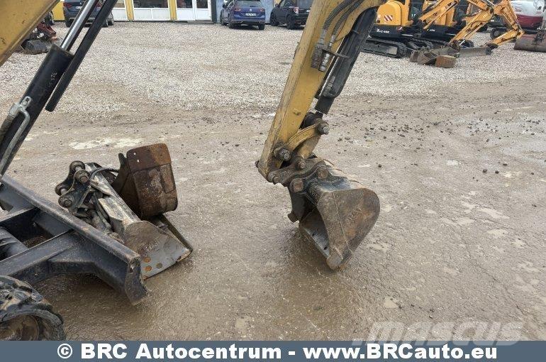 CAT 302.7DCR ミニ油圧ショベル 7t以下（ミニユンボ・ミニディガー）
