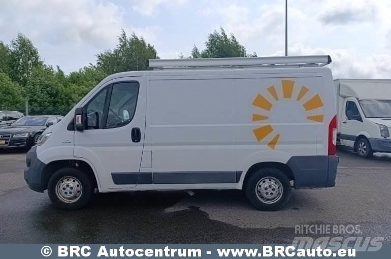 Fiat Ducato ボックストラック