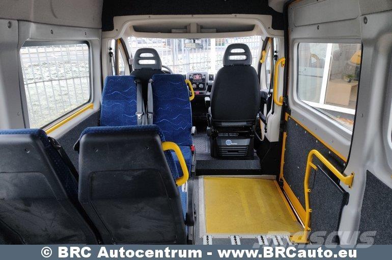 Fiat Ducato マイクロバス