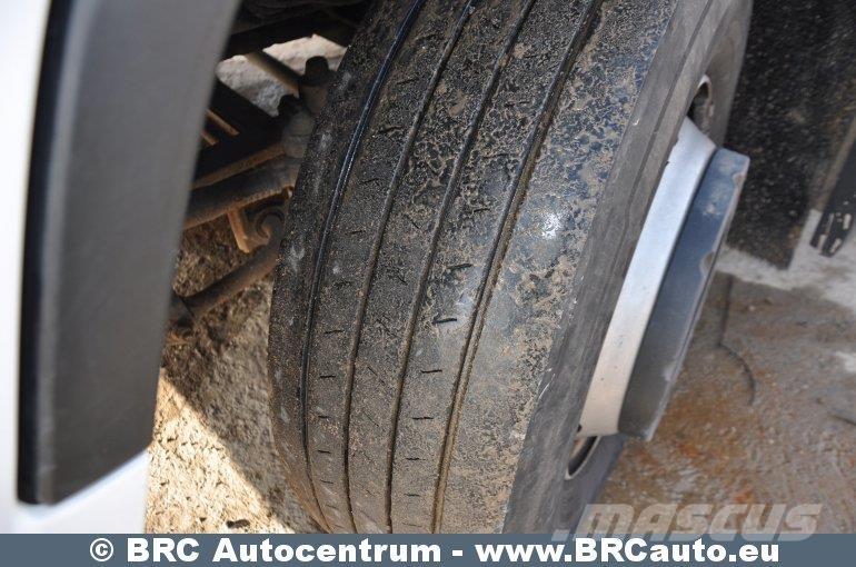 Ford F-MAX 中古トラクターヘッド | トレーラーヘッド