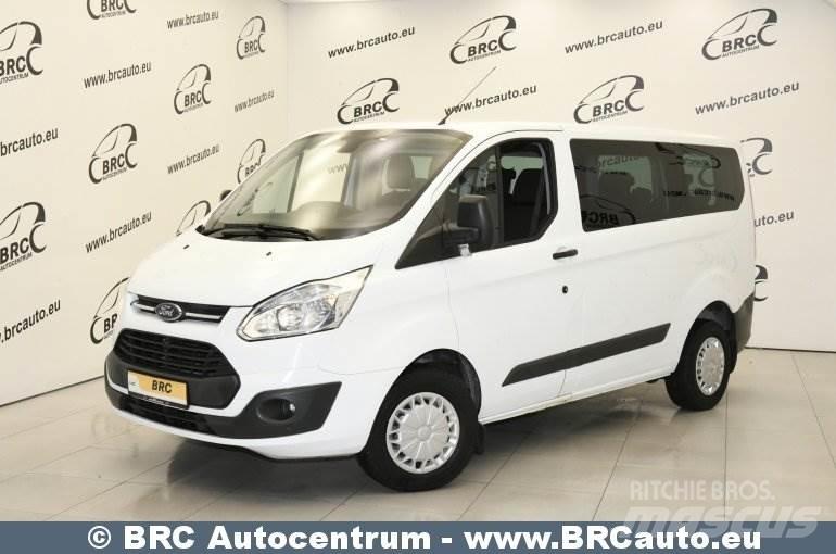 Ford Transit Custom マイクロバス
