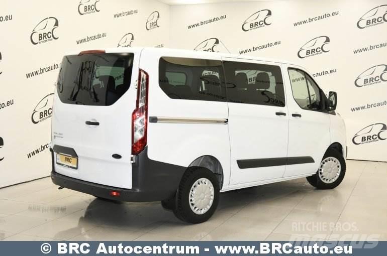 Ford Transit Custom マイクロバス