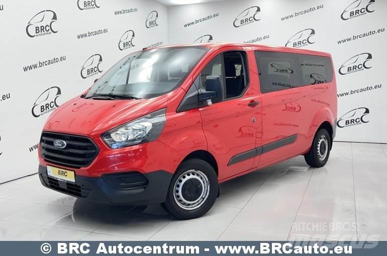 Ford Transit Custom マイクロバス