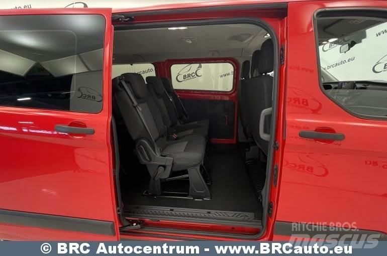 Ford Transit Custom マイクロバス
