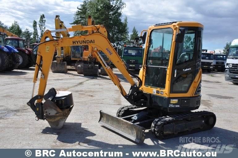 Hyundai R25Z-9AK ミニ油圧ショベル 7t以下（ミニユンボ・ミニディガー）