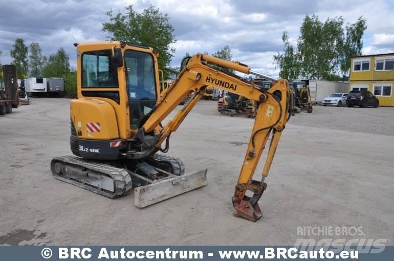 Hyundai R30Z-9AK ミニ油圧ショベル 7t以下（ミニユンボ・ミニディガー）
