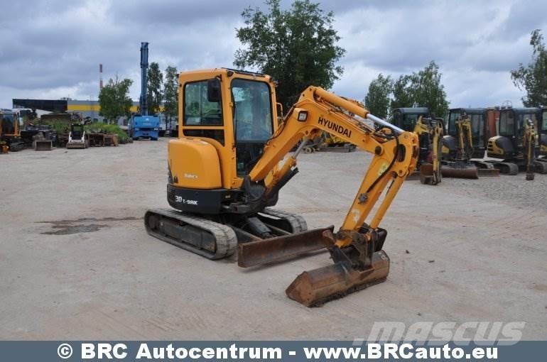 Hyundai R30Z-9AK ミニ油圧ショベル 7t以下（ミニユンボ・ミニディガー）