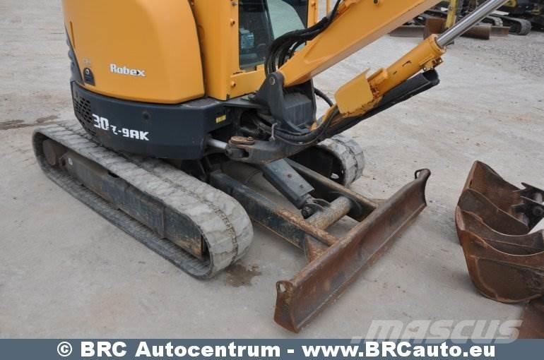 Hyundai R30Z-9AK ミニ油圧ショベル 7t以下（ミニユンボ・ミニディガー）