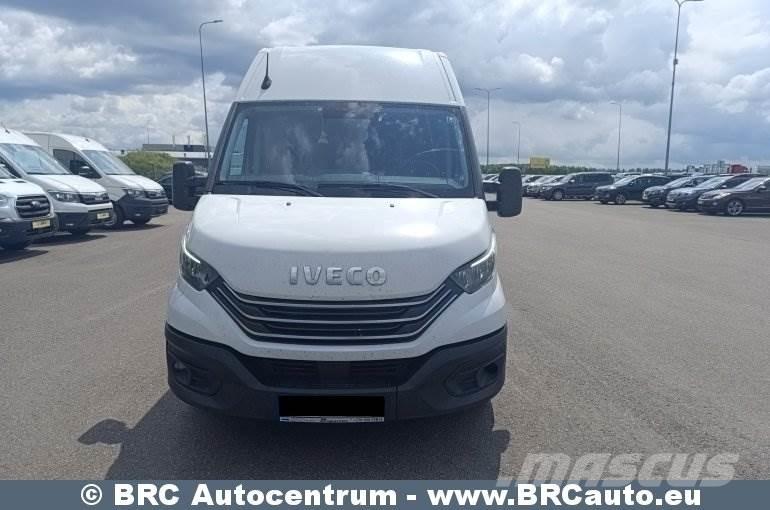 Iveco Daily ボックストラック