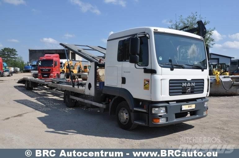 MAN TGL 8.240 車両運搬車、キャリアカー