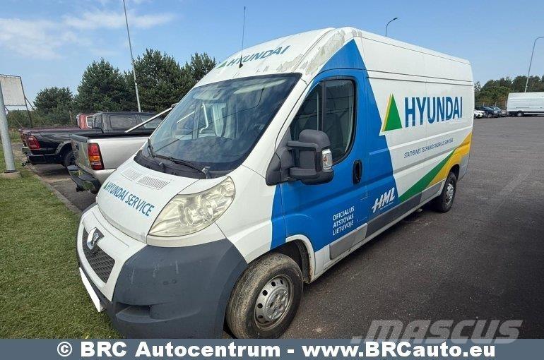 Peugeot Boxer ボックストラック