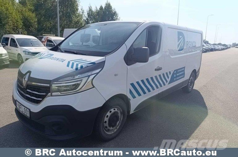 Renault Trafic ボックストラック