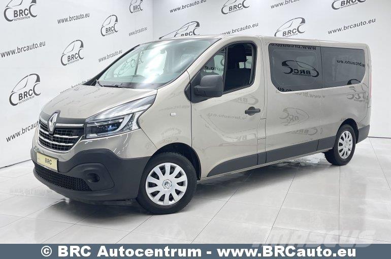 Renault Trafic マイクロバス