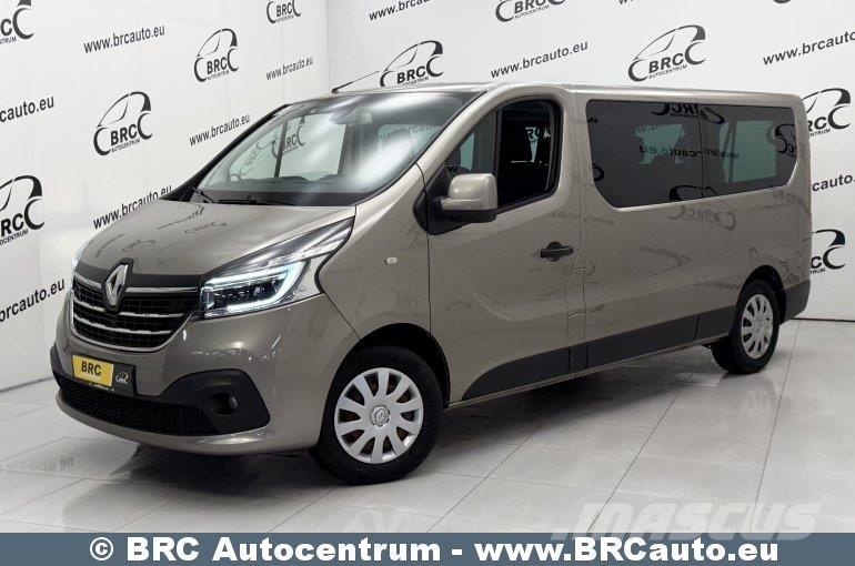 Renault Trafic マイクロバス