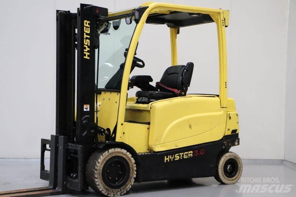 Hyster J3.0XN バッテリーフォークリフト