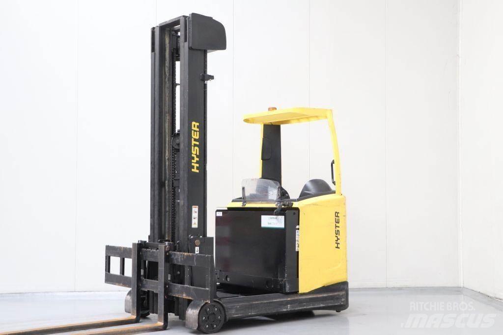 Hyster R2.5 リーチフォークリフト