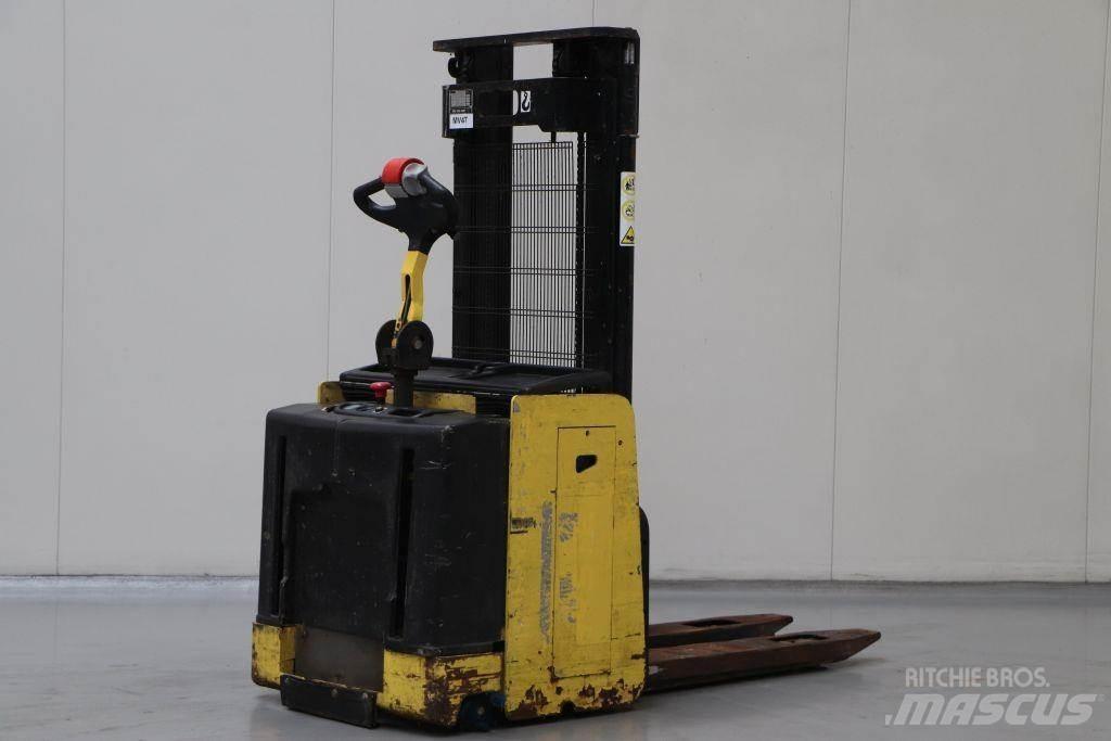 Hyster S1.2S-30 IL ウォーキンフォークリフト