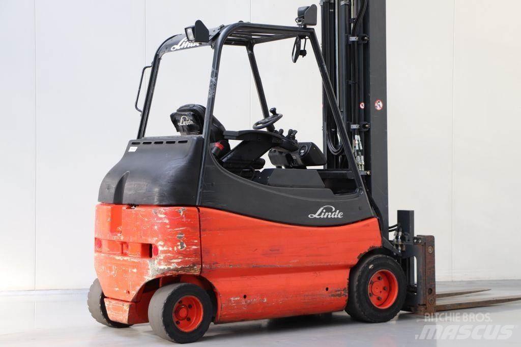 Linde E30-02/600 バッテリーフォークリフト