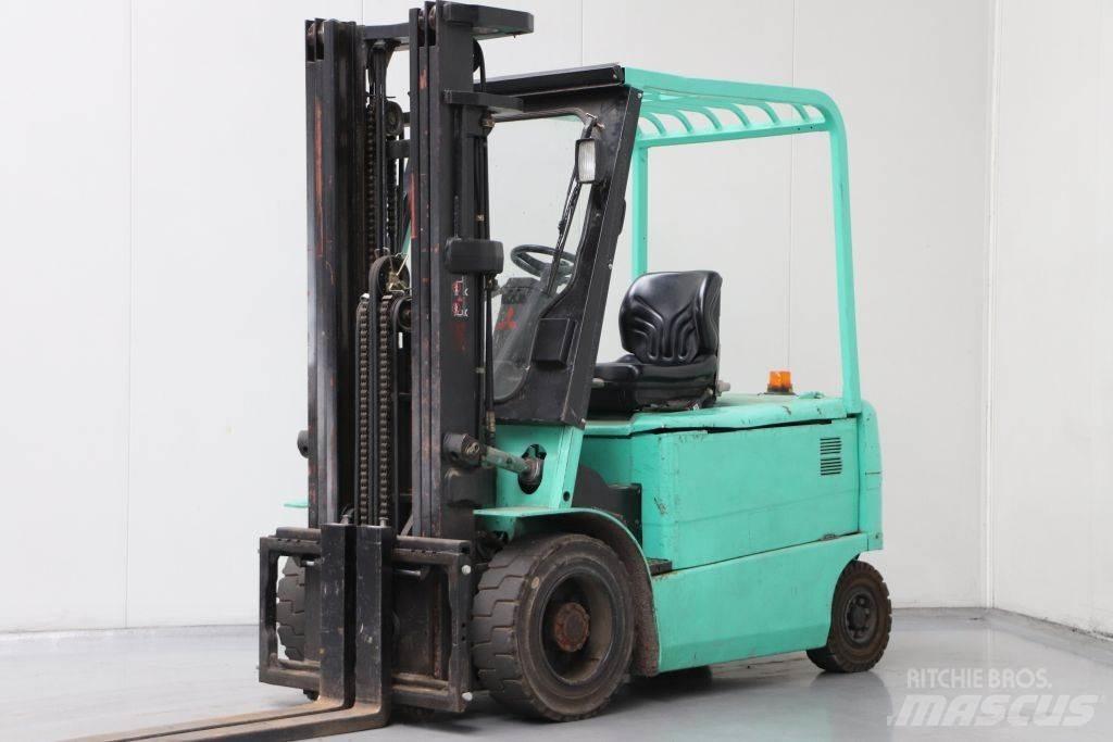 Mitsubishi FB30K バッテリーフォークリフト