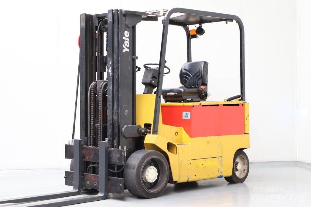 Yale ERC40AKE バッテリーフォークリフト