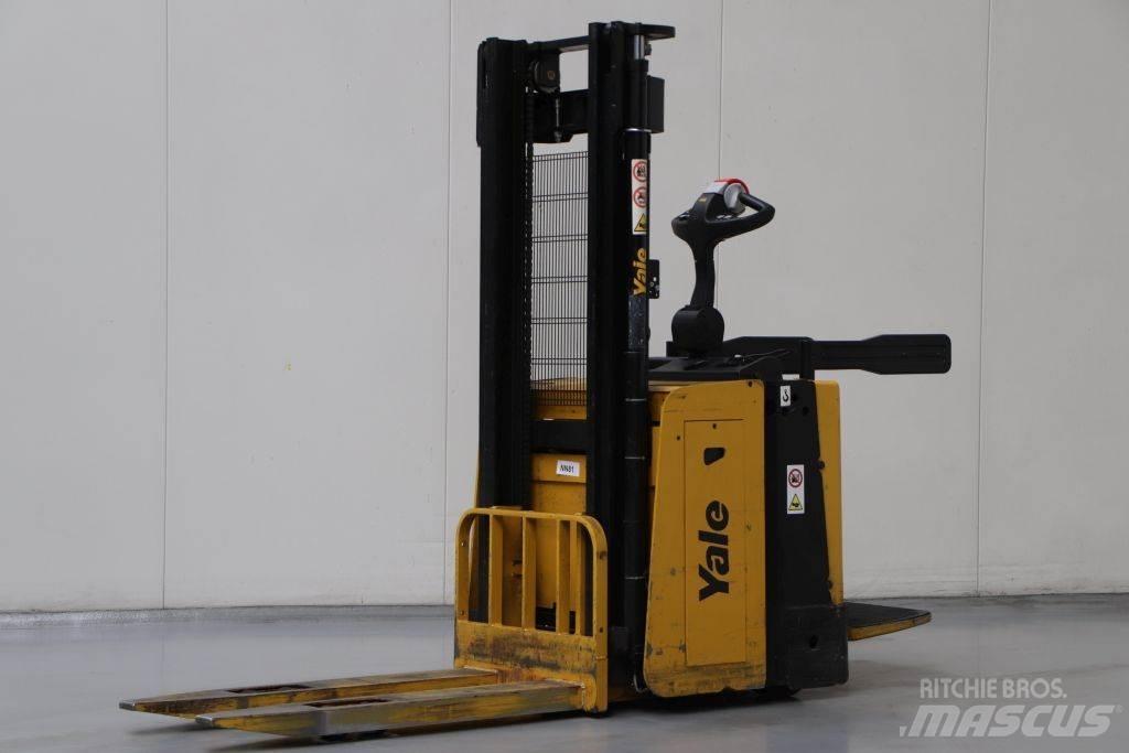 Yale MS12X ウォーキンフォークリフト