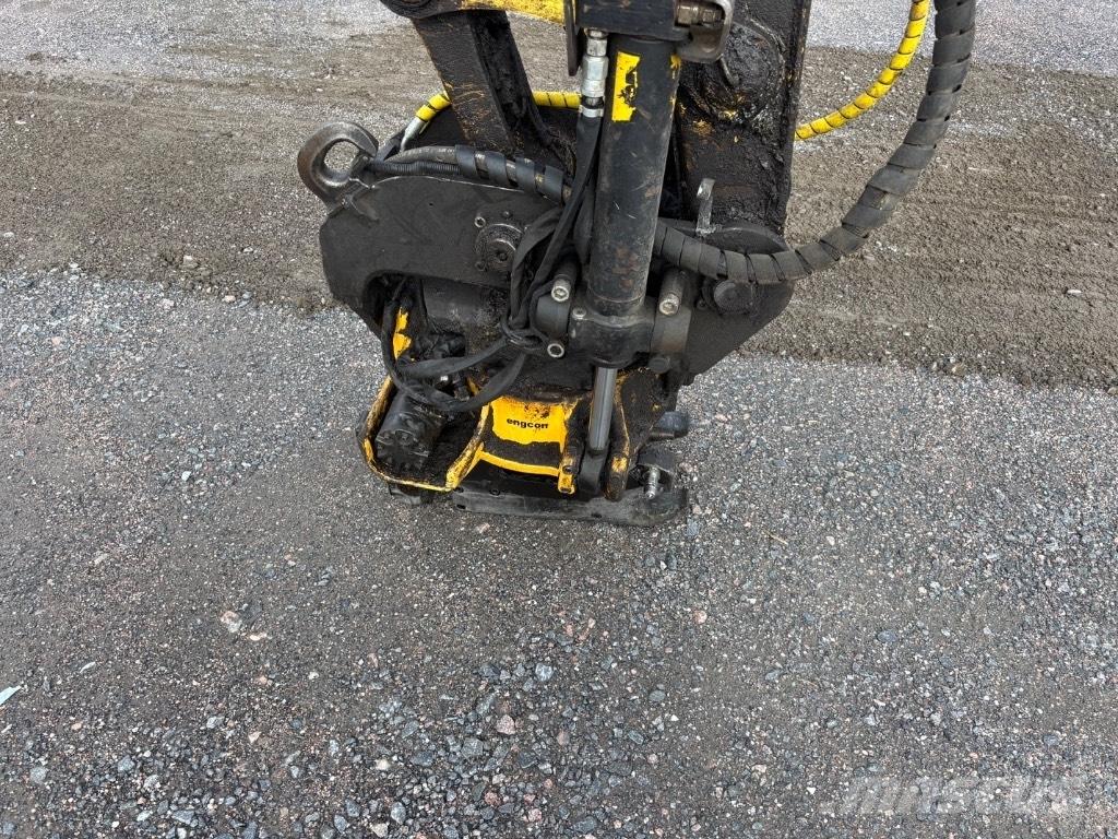 Yanmar Vio 80 U 中型油圧ショベル 7ｔ-12ｔ（ユンボ・パワーショベル・バックホー）