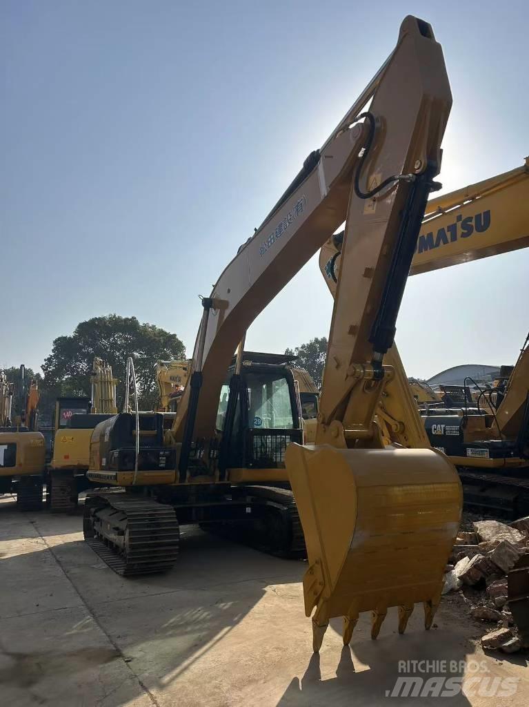 CAT 320 D2 大型油圧ショベル12t以上（パワーショベル・ユンボ）