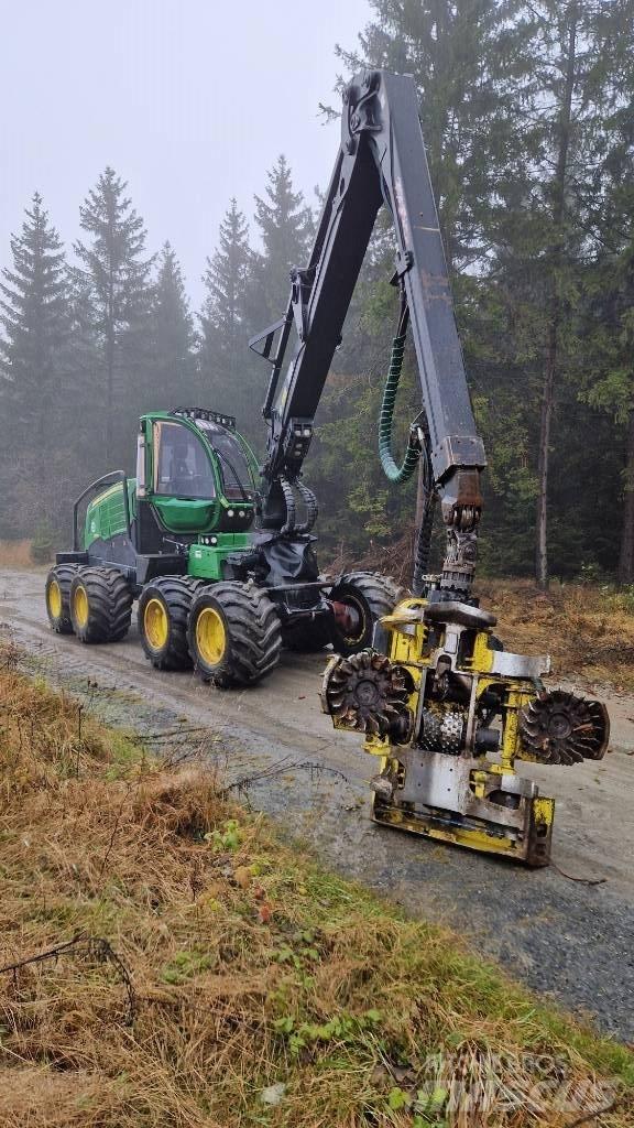 John Deere 1270 G ハーベスター