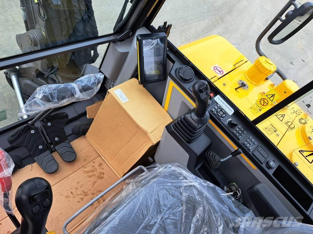 Volvo EC60E ミニ油圧ショベル 7t以下（ミニユンボ・ミニディガー）