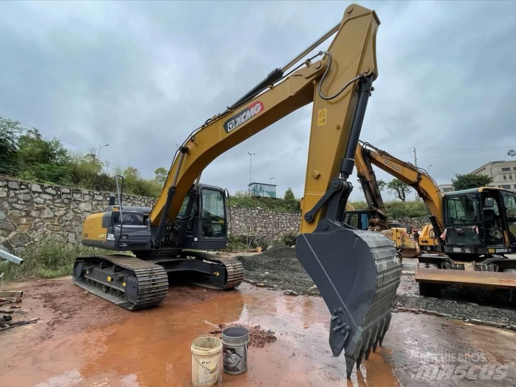 XCMG XE 200 DA 大型油圧ショベル12t以上（パワーショベル・ユンボ）
