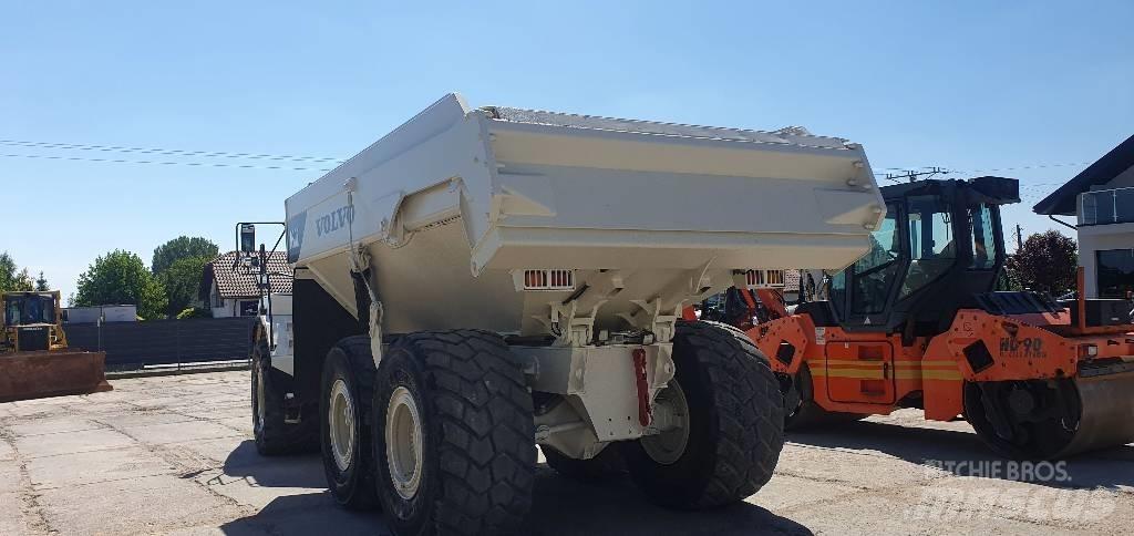 Volvo A 30 E アーティキュレート式ダンプトラック