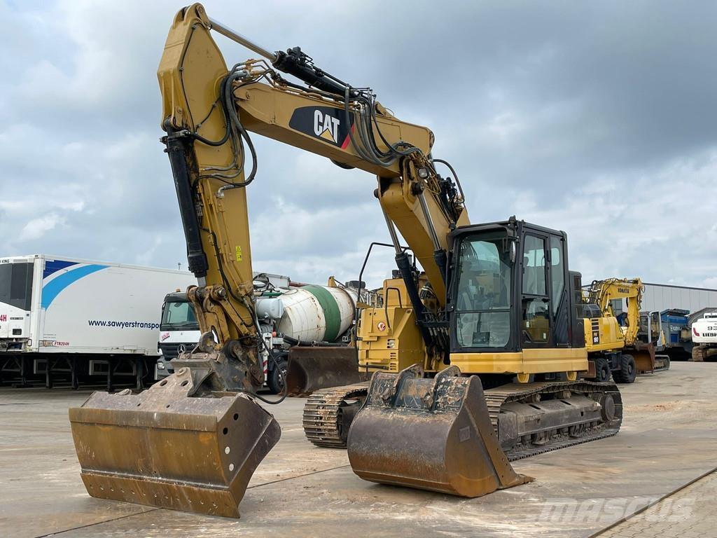 CAT 325F LCR 大型油圧ショベル12t以上（パワーショベル・ユンボ）