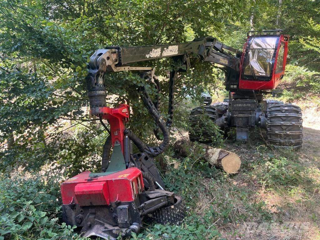 Komatsu 931 XC ハーベスター