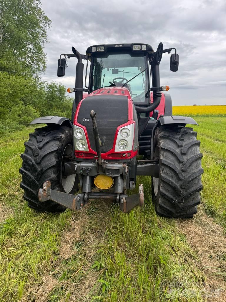 Valtra T 163 EV GPS トラクター