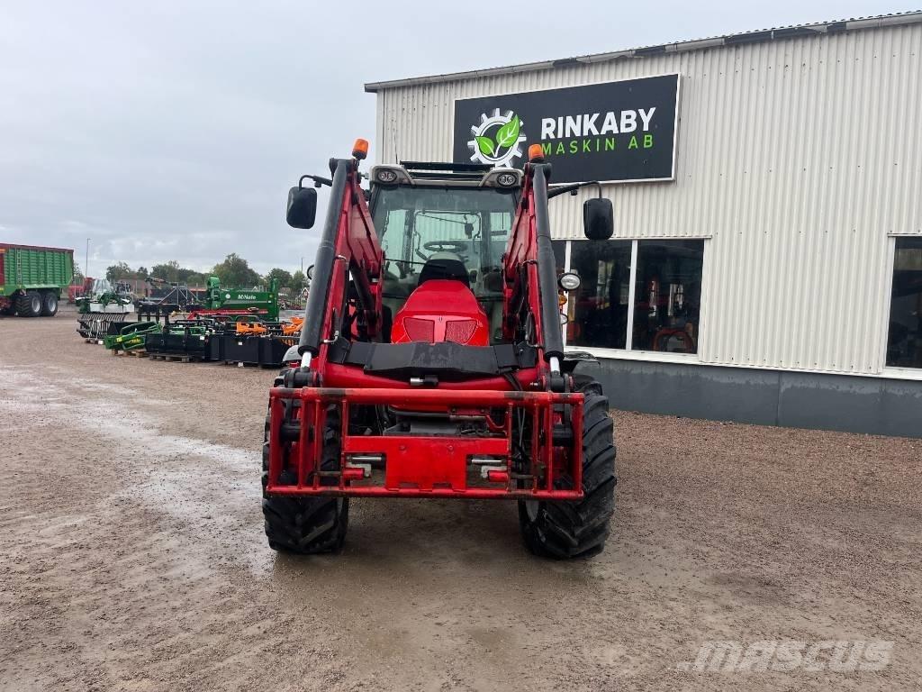 Massey Ferguson 5613 トラクター