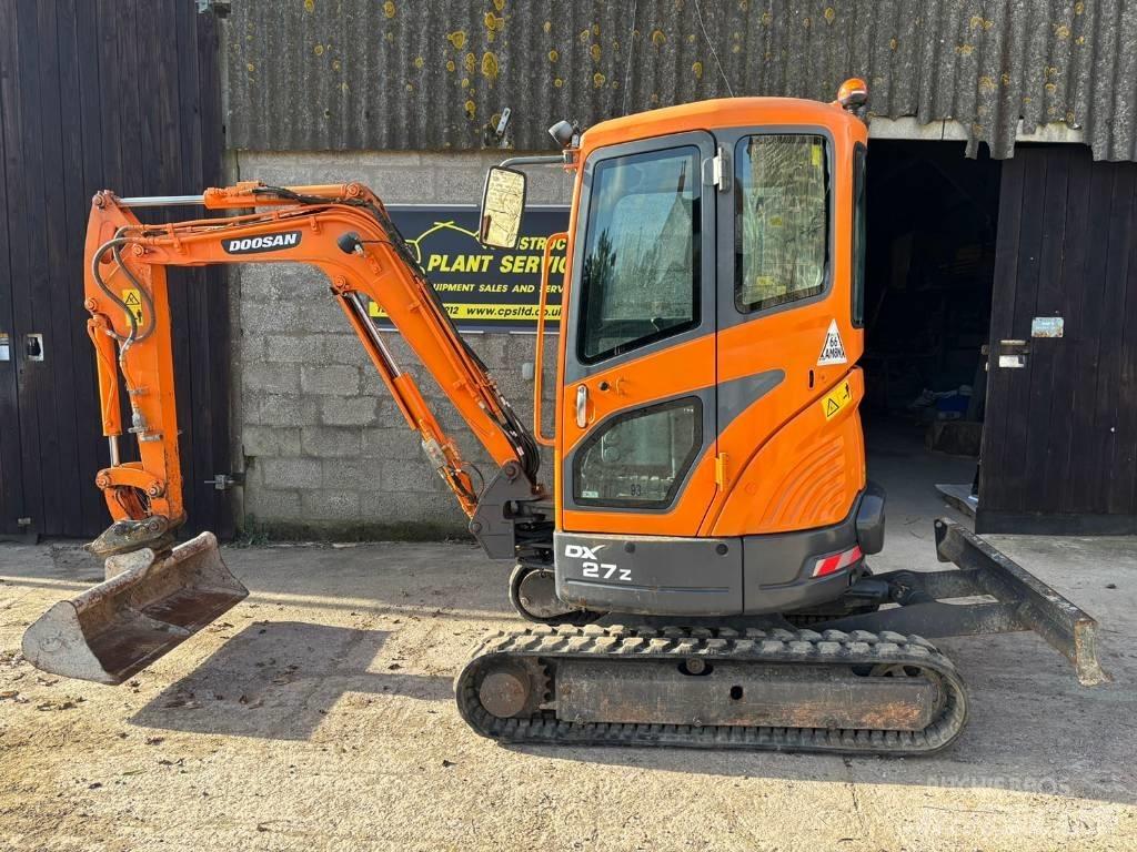 Doosan DX 27 Z ミニ油圧ショベル 7t以下（ミニユンボ・ミニディガー）