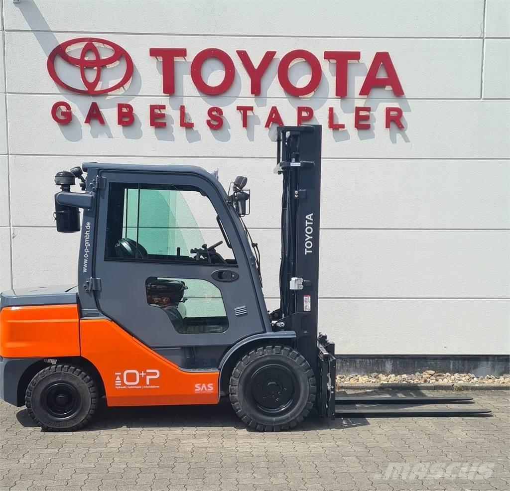 Toyota 52-8FDJF35 ディーゼル・軽油