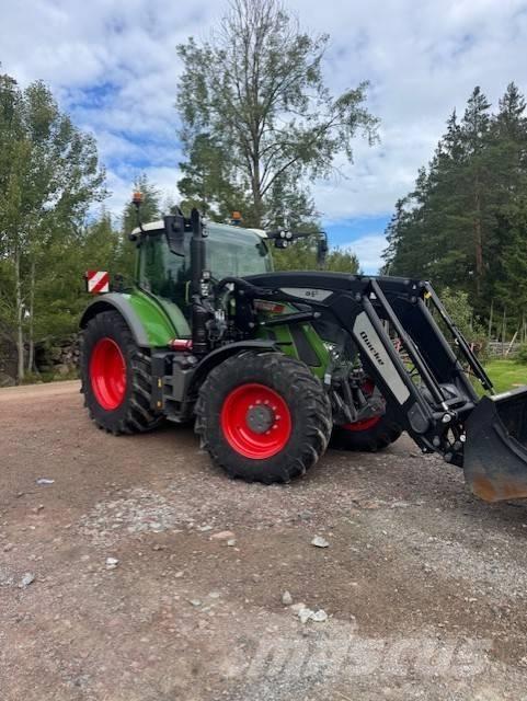 Fendt 716 Vario トラクター