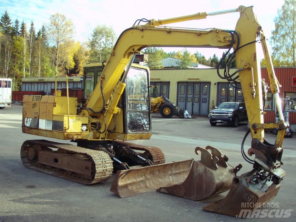 CAT E 70 B 中型油圧ショベル 7ｔ-12ｔ（ユンボ・パワーショベル・バックホー）