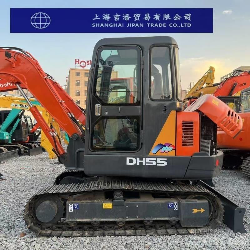 Doosan DH 55 ミニ油圧ショベル 7t以下（ミニユンボ・ミニディガー）