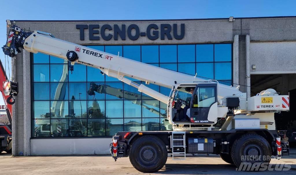 Terex RT 1045 ラフテレーンクレーン