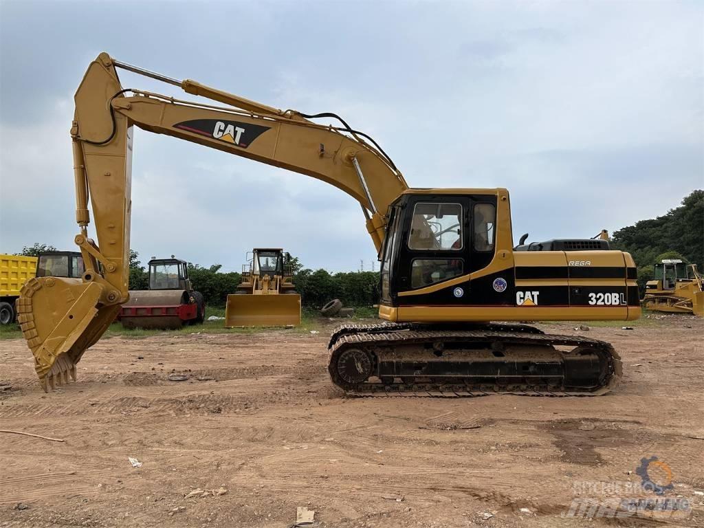 CAT 320 B 大型油圧ショベル12t以上（パワーショベル・ユンボ）