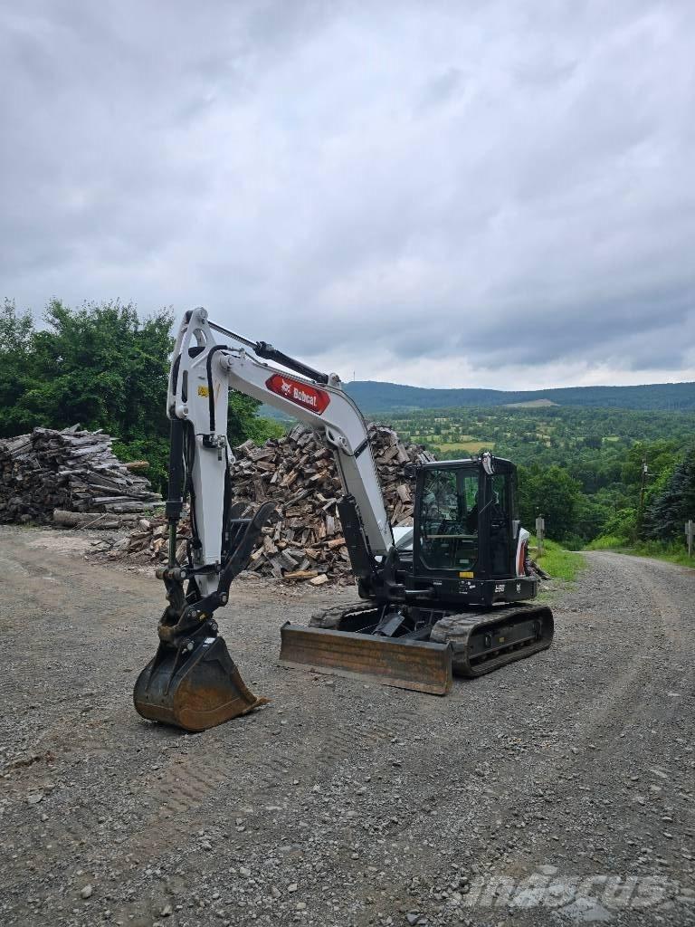 Bobcat E 88 R2 大型油圧ショベル12t以上（パワーショベル・ユンボ）