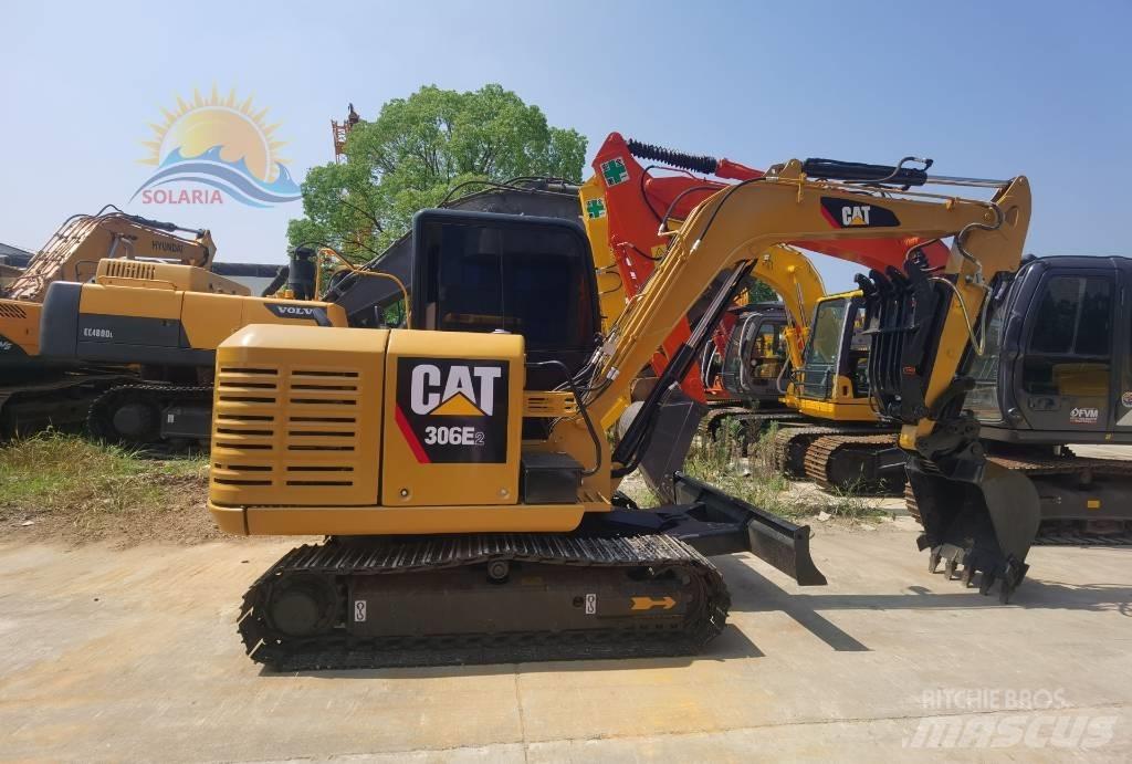 CAT 306 E2 ミニ油圧ショベル 7t以下（ミニユンボ・ミニディガー）