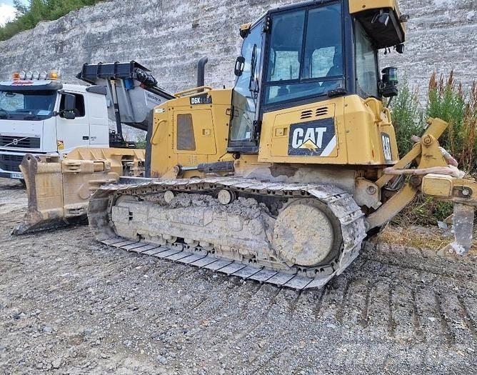 CAT D6K LGP ブルドーザー