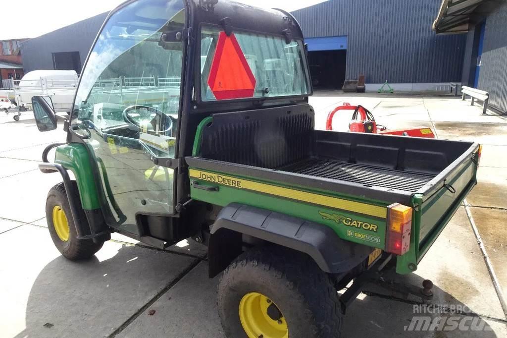 John Deere HPX トラクター