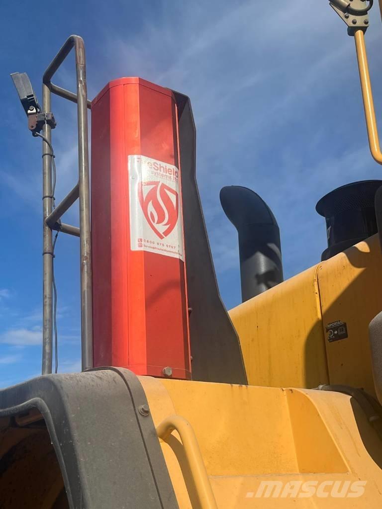 Volvo L 180 E HL ホイールローダー・タイヤショベル